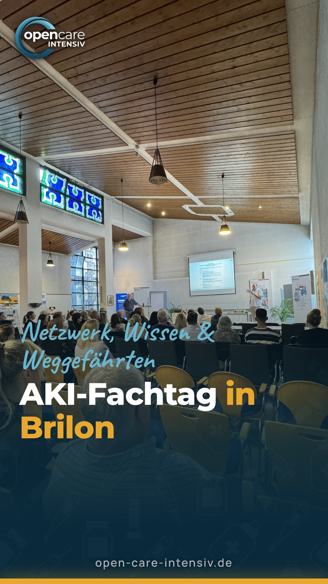 Ausstellerstand auf dem AKI-Fachtag, Fachleute im Gespräch über Intensivpflege-Produkte
